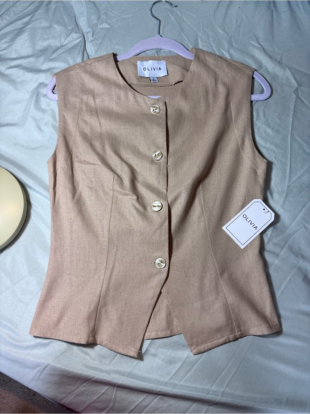Olivia Sleeveless Button-Front Casual Shirt Jacket in Light Tan